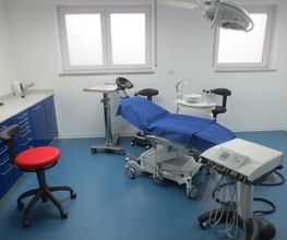 Dr. med. dent. Michael Schuster Zahnarzt Bild 1