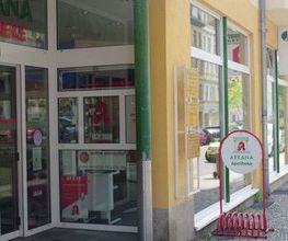 Aussenansicht der ARKANA Apotheke OHG