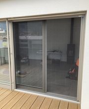 Insektenschutz Meyer GmbH
Insektenschutz Tür-Plissee, die elegante und praktische Lösung für viele Ausgangslagen an Türen und Schiebetüren.