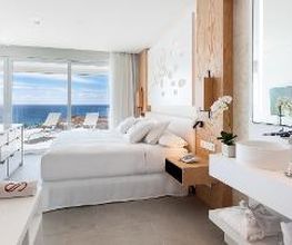 Royal Hideaway Corales Suites imagen 1