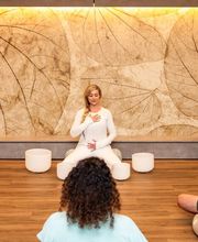 David Lloyd Veigy image 9