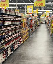Hy-Vee Grocery Store image 1