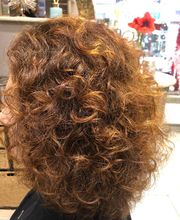 L'Atelier de Coiffure image 9