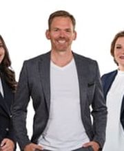 Teambild - AXA Versicherung Sascha Braun - Kfz Versicherung in  Frankenthal