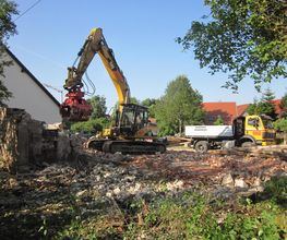 Schäfer Bagger und Abbrucharbeiten Bild 4