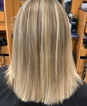 Fantastic Sams Cut & Color image 18