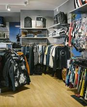 Avalanche Pro Shop Bild 4