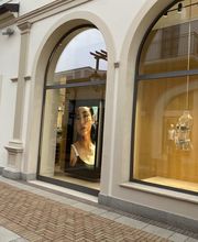 Calvin Klein Outlet immagine 2