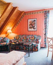 Hotel-Pension-Hofmark Bild 1