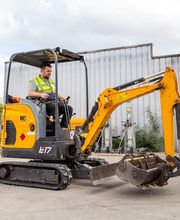 Kiloutou Arles image 10