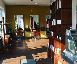 Lambo Friseur Bild 2