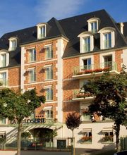 Tulip Inn Honfleur Residence image 1