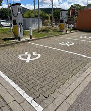 Shell Recharge Charging Station Bild 3