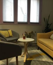 Almosnino Caroline image 4