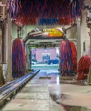 Jilly's Car Wash - Brookfield image 3