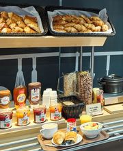 B&B HOTEL Paris Porte de la Villette image 12