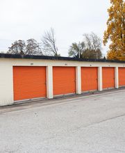 U-Store-It image 2