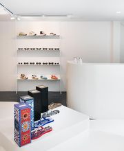 LK | Sneakers & Apparels imagen 13