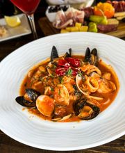 Tommy V's Urban Kitchen & Bar Scottsdale image 3