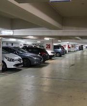 intérieur du parking Bercy à Paris