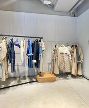 Weekend Max Mara image 12