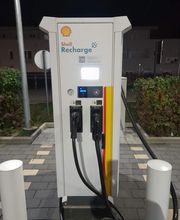 Shell Recharge Charging Station Bild 1
