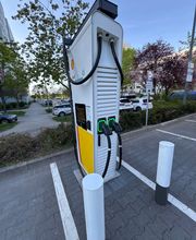 Shell Recharge Charging Station Bild 1