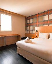 easyHotel Nice Old Town image 10