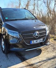 Komfortable Vans für bis zu 8 Fahrgäste