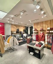 GUESS immagine 3