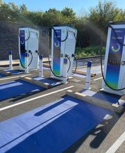 bp pulse Charging Station image 2