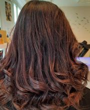 Michelle Wehrli Hair & Nail Bild 4