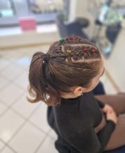 Be Different Hairstyle & Make-up Bild 6