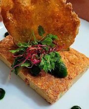 Augusto Chez Laurent image 5