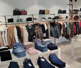 GUESS immagine 3