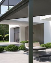 Jegliche Art von Markisen und Pergolen zum Schutz vor Sonne und Hitze im Außenbereich.
