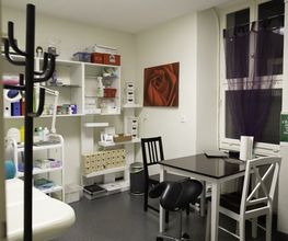 salle-de-service-pharmaciee-amavita-milliet-ville