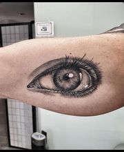 Crazy Tattoo Piercing image 8