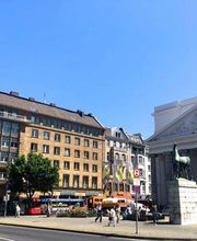 POHA HOUSE Aachen Theaterplatz on the outside