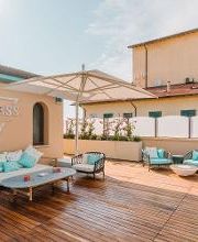 GUESS Terrazza immagine 5
