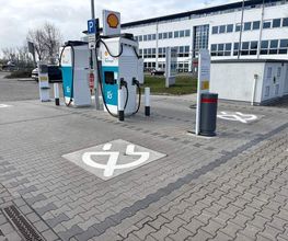 Shell Recharge Charging Station Bild 3