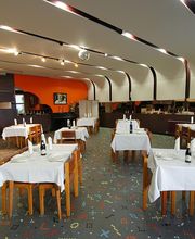 Hotel De France image 3