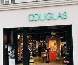 Douglas Bonn Sternstraße Bild 2