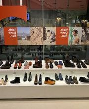 Camper Los Angeles image 8