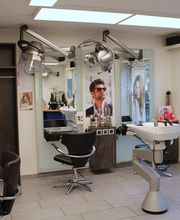 Connys Hairworld Bild 3