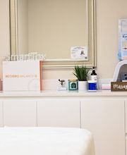 Zen Luxe Medspa & IV Lounge image 11