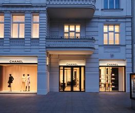 CHANEL BOUTIQUE BERLIN Bild 1
