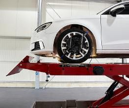 Achsvermessung bei Auto Müller Eckental