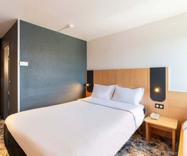 B&B HOTEL Lyon Eurexpo Bron image 7