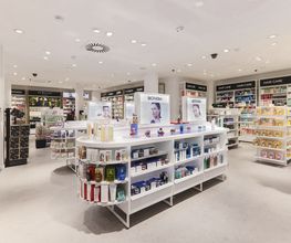 Douglas Hildesheim Hoher Weg Bild 6